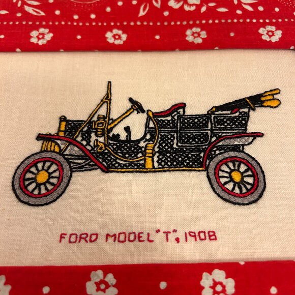 4-Vintage 1970s Embroidered Classic Cars | Handmade Framed Fabric Pane - Picture 9 of 9